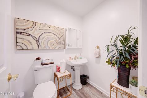 59 New Shaker Road Colonie NY 12205