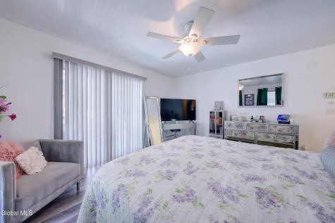 59 New Shaker Road Colonie NY 12205