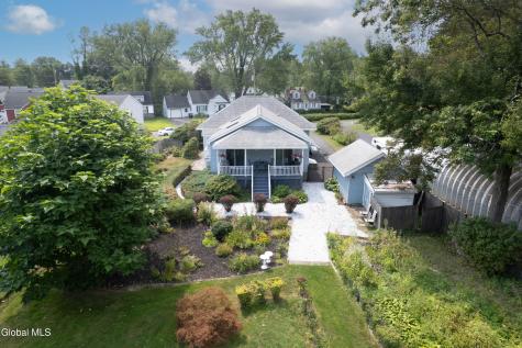 59 New Shaker Road Colonie NY 12205