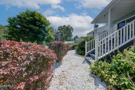 59 New Shaker Road Colonie NY 12205