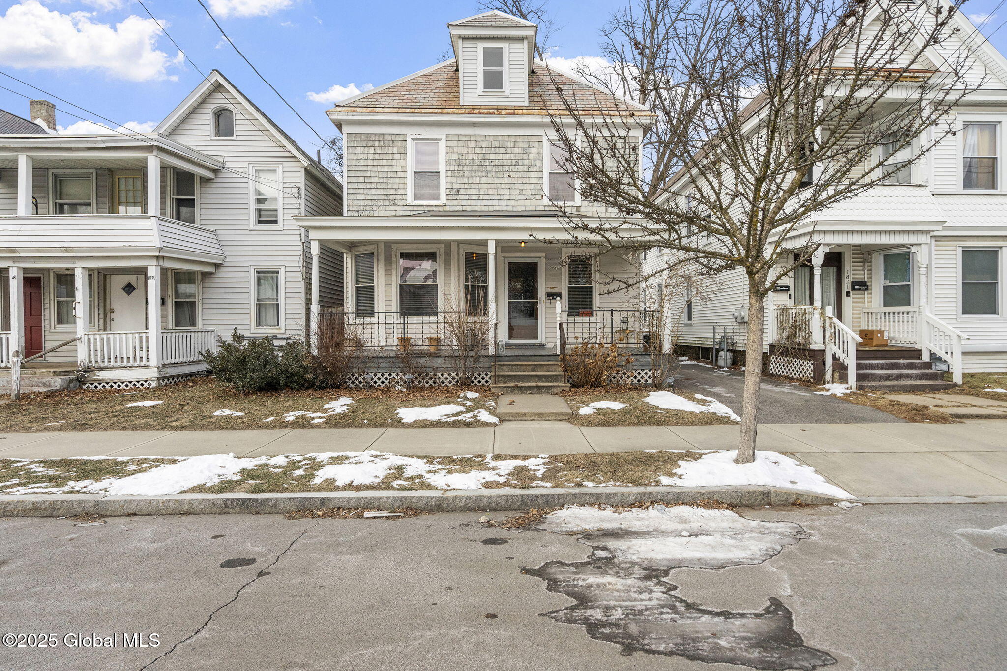 1825 Euclid Avenue Schenectady NY 12306