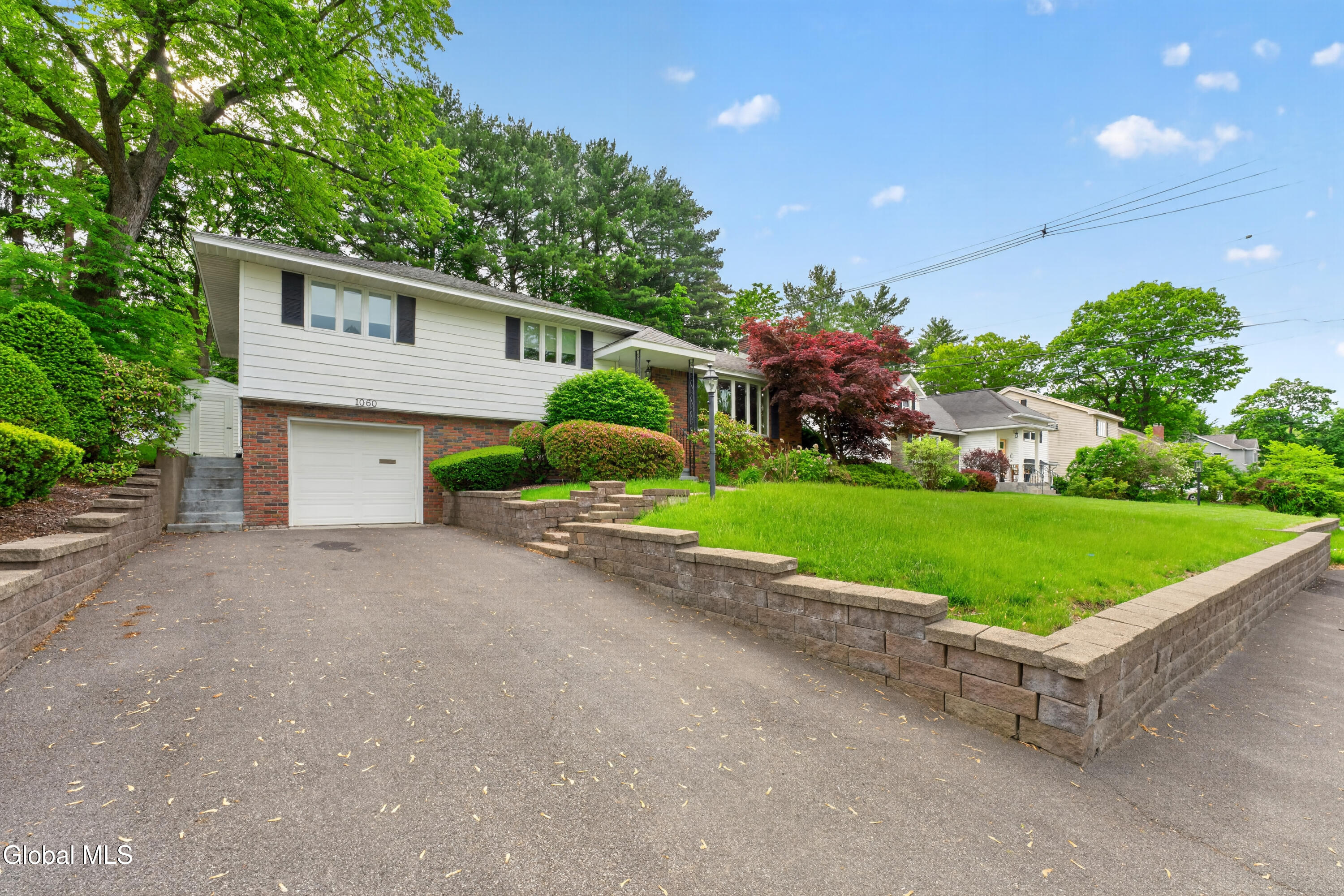 1060 Cornelius Avenue Niskayuna NY 12309
