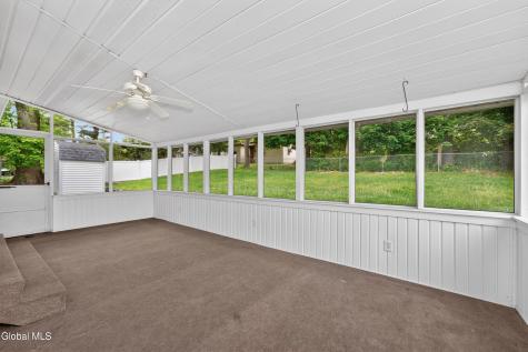 1060 Cornelius Avenue Niskayuna NY 12309