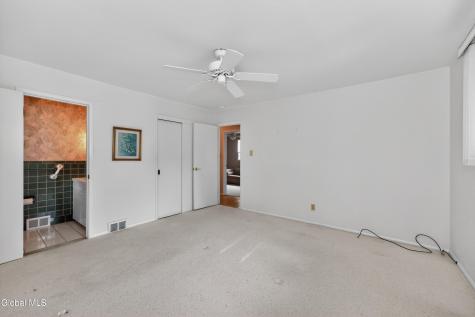 1060 Cornelius Avenue Niskayuna NY 12309