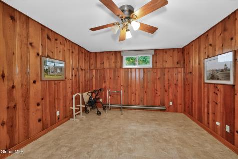 1060 Cornelius Avenue Niskayuna NY 12309