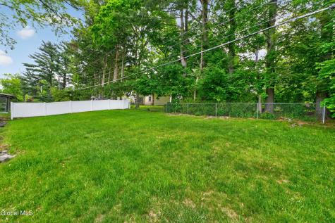 1060 Cornelius Avenue Niskayuna NY 12309