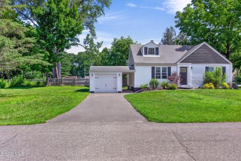 3031 Lillian Road Schenectady NY 12303