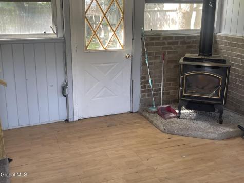 60 Woodlawn Street Rotterdam NY 12306
