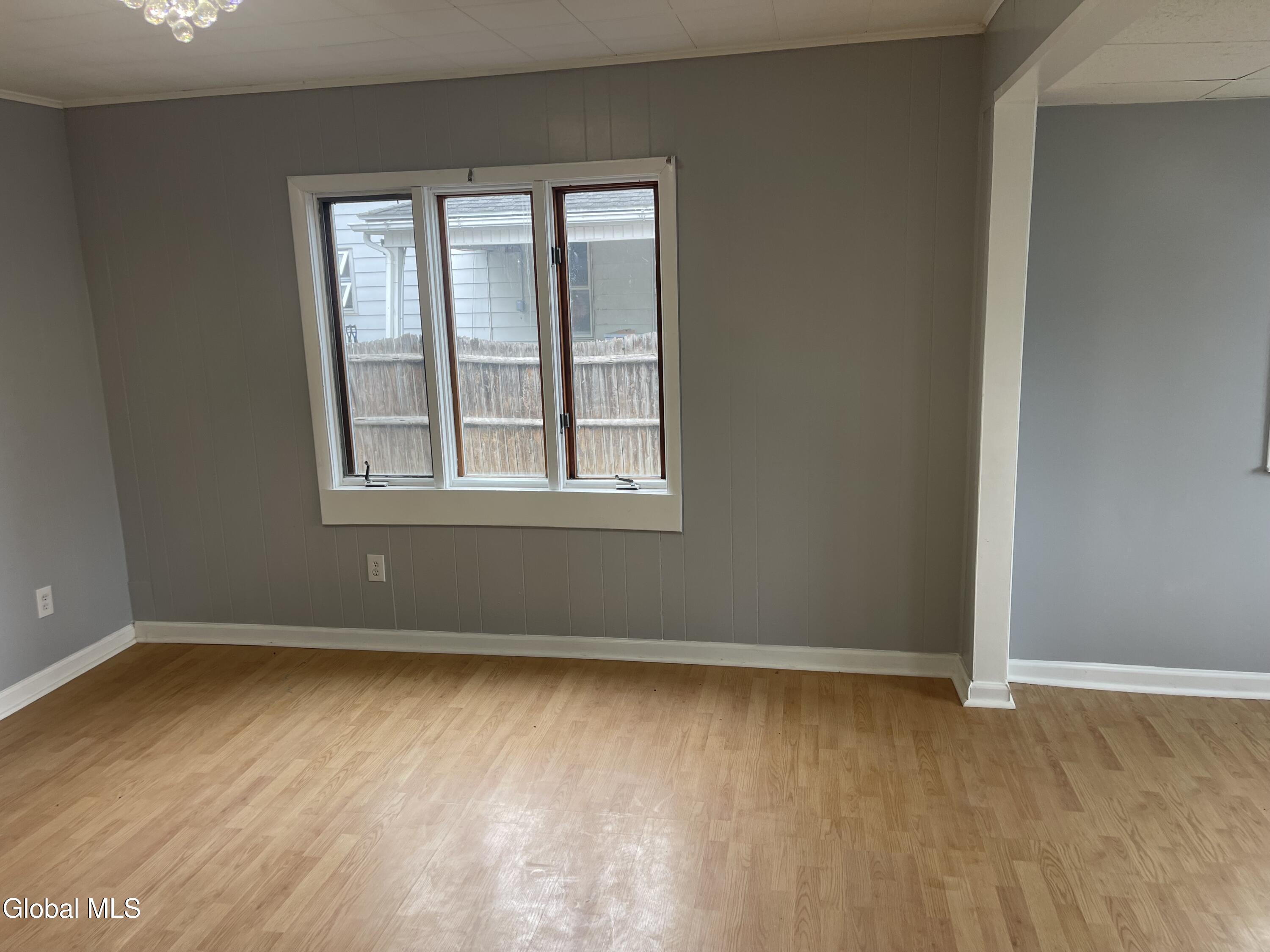 60 Woodlawn Street Rotterdam NY 12306