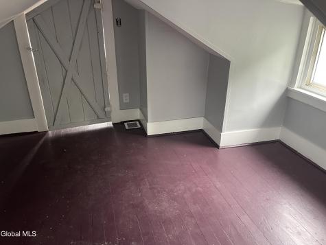 60 Woodlawn Street Rotterdam NY 12306