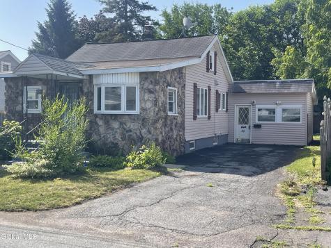 60 Woodlawn Street Rotterdam NY 12306