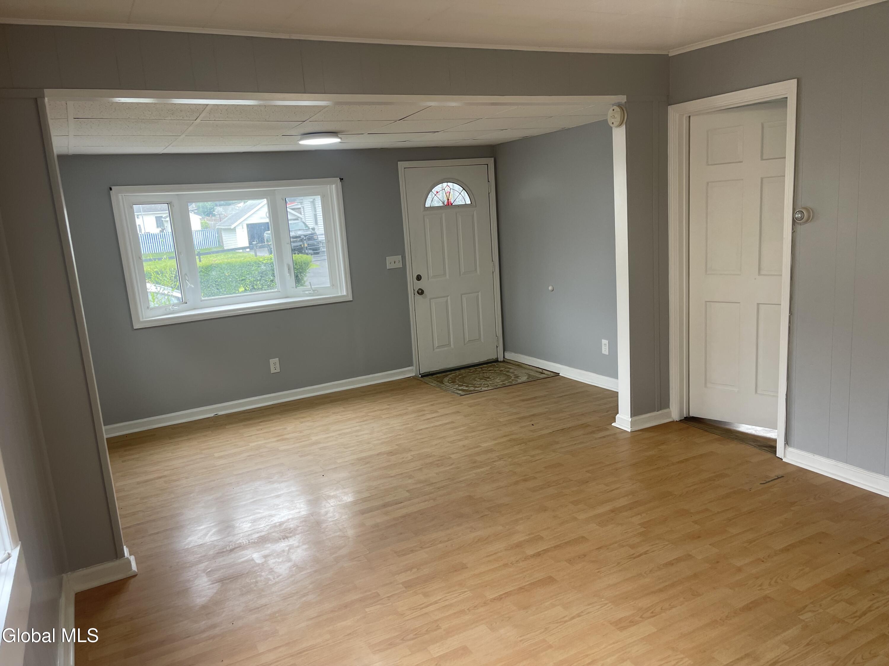 60 Woodlawn Street Rotterdam NY 12306