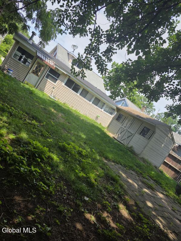60 Woodlawn Street Rotterdam NY 12306