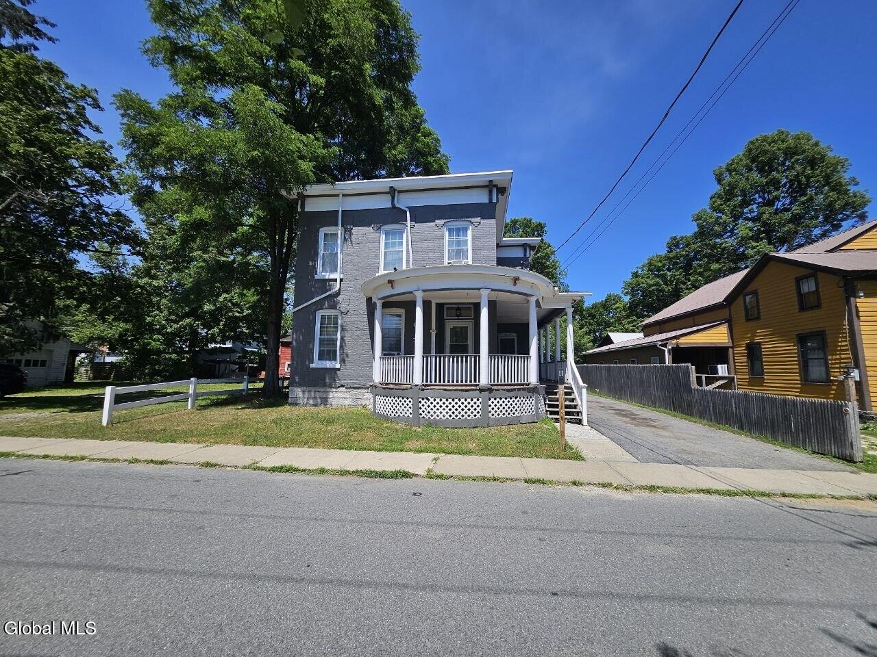 5 Maple Street Broadalbin NY 12025
