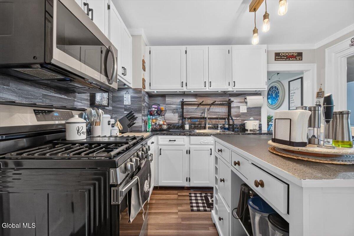29 Mcnutt Avenue Albany NY 12205