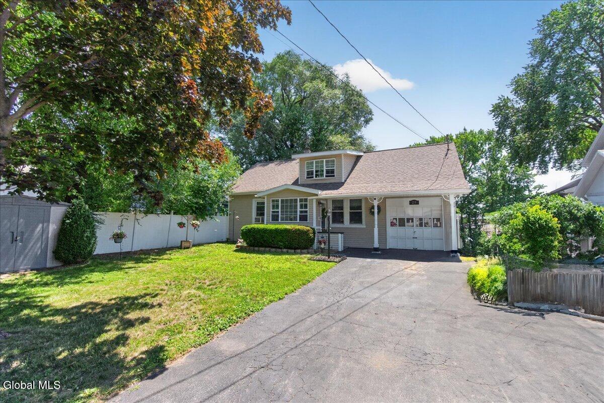 29 Mcnutt Avenue Albany NY 12205