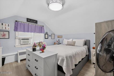 29 Mcnutt Avenue Albany NY 12205
