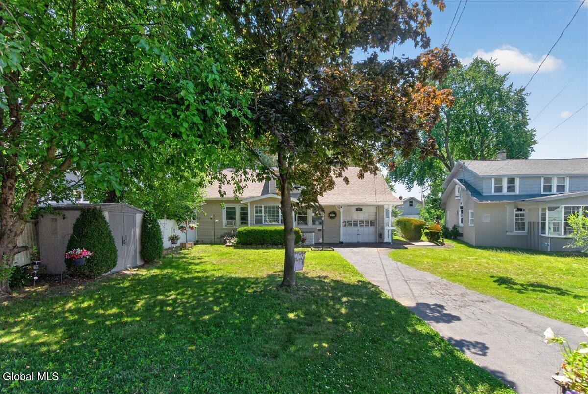 29 Mcnutt Avenue Albany NY 12205