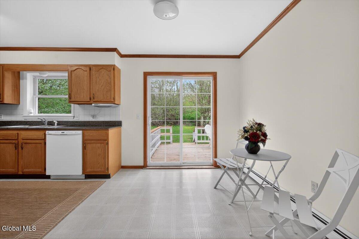 12 Pine Avenue Johnstown NY 12095