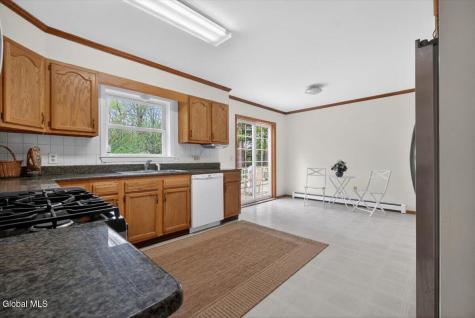 12 Pine Avenue Johnstown NY 12095
