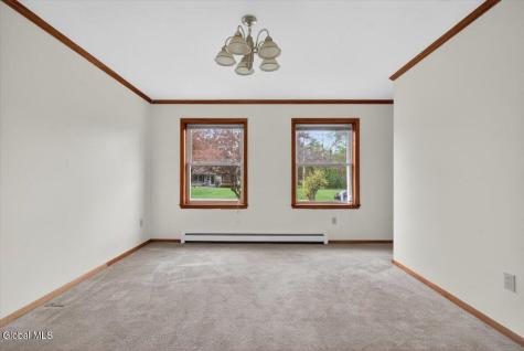 12 Pine Avenue Johnstown NY 12095