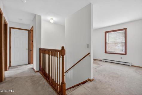 12 Pine Avenue Johnstown NY 12095