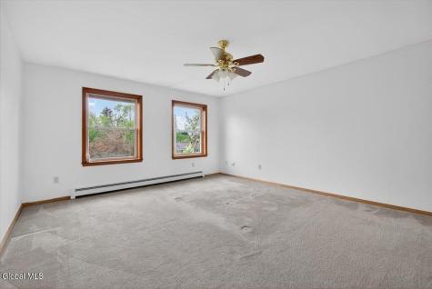 12 Pine Avenue Johnstown NY 12095