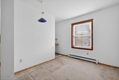 12 Pine Avenue Johnstown NY 12095