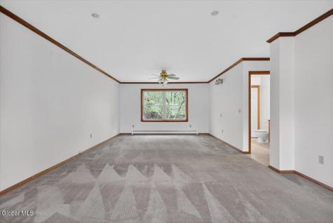 12 Pine Avenue Johnstown NY 12095