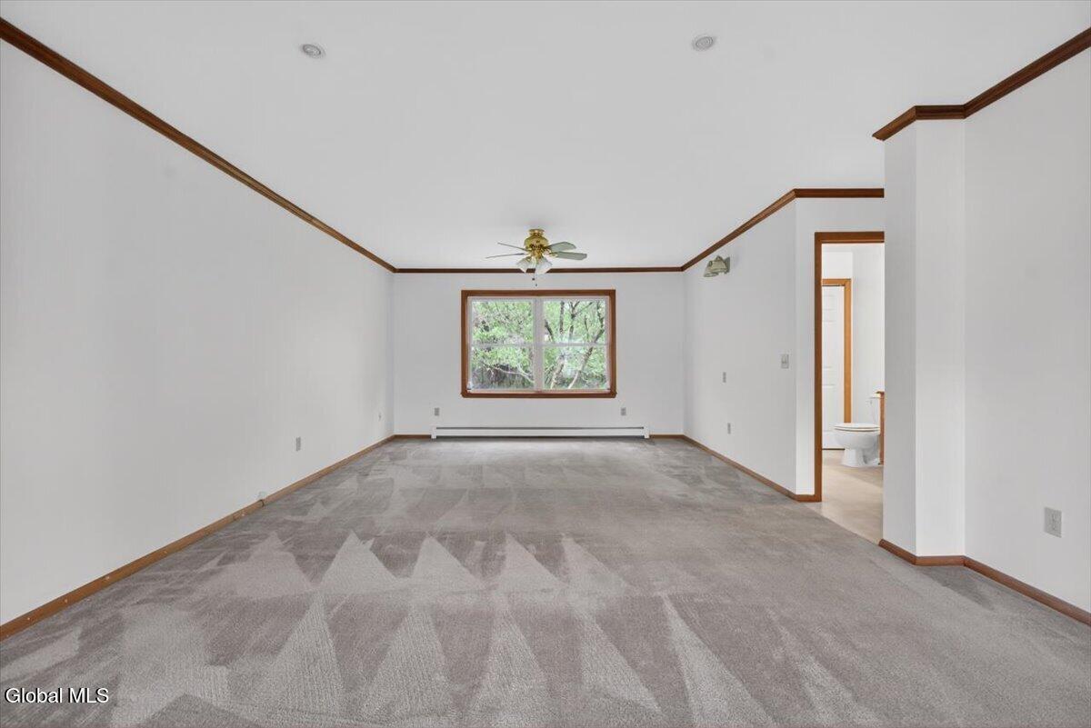 12 Pine Avenue Johnstown NY 12095