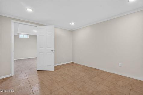 12 Pine Avenue Johnstown NY 12095