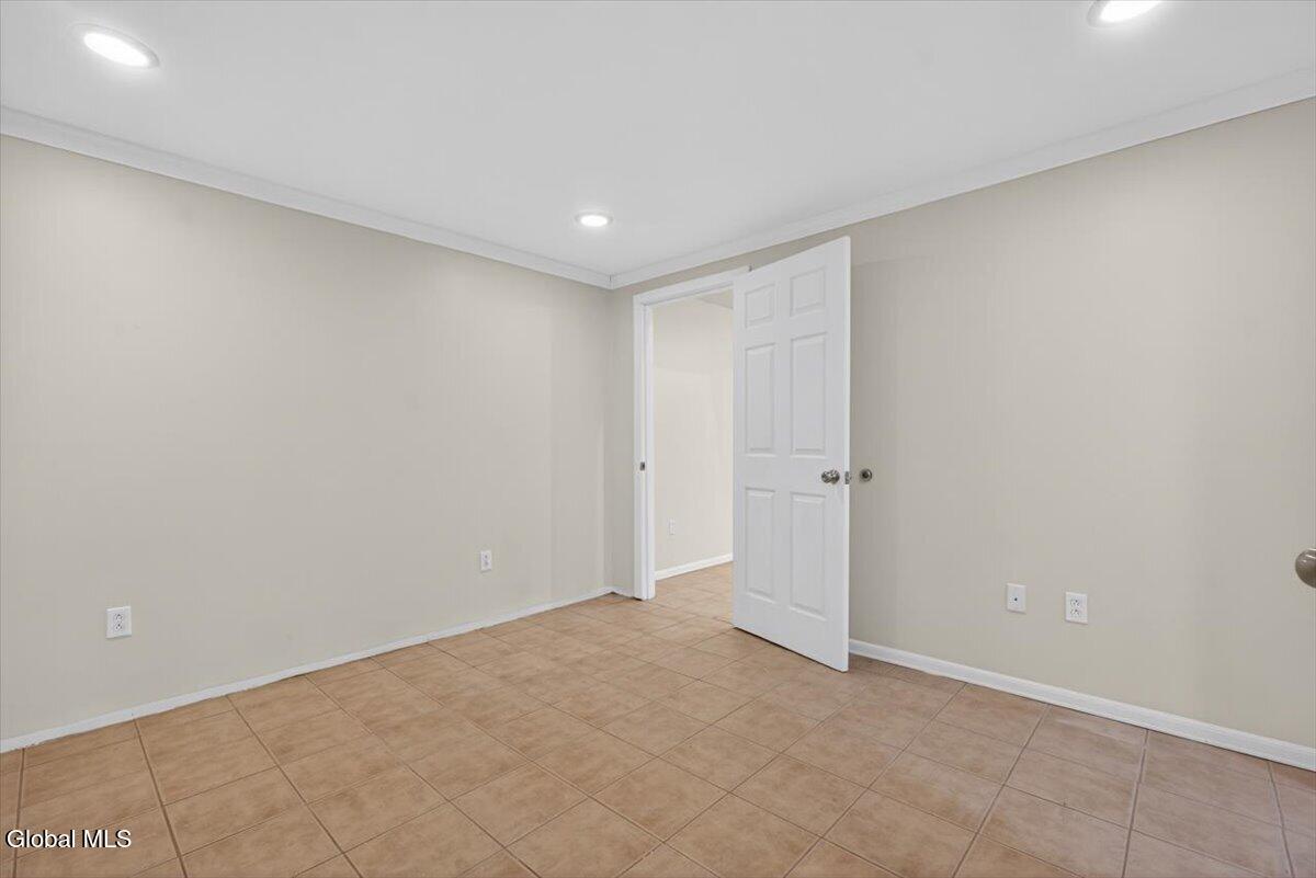 12 Pine Avenue Johnstown NY 12095