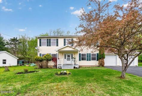 12 Pine Avenue Johnstown NY 12095