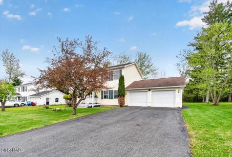 12 Pine Avenue Johnstown NY 12095