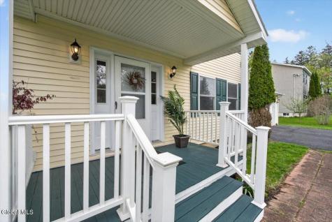 12 Pine Avenue Johnstown NY 12095