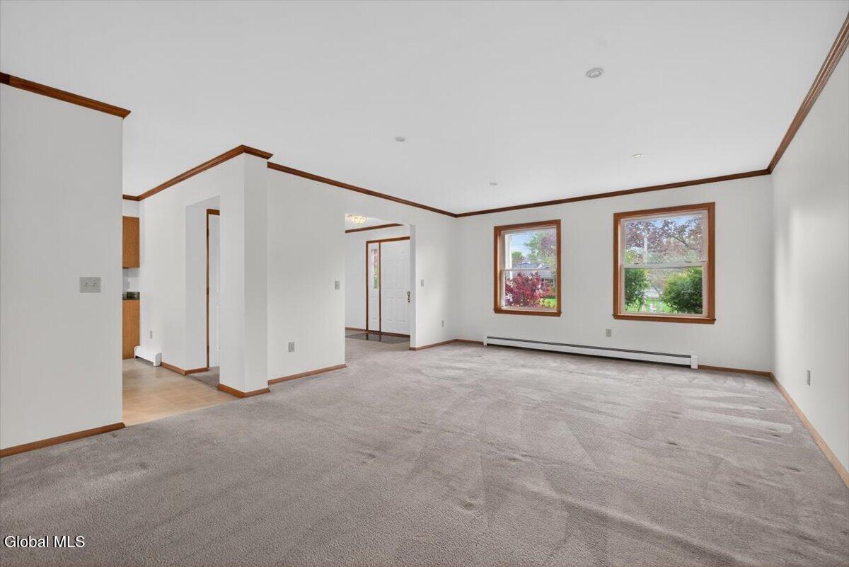 12 Pine Avenue Johnstown NY 12095