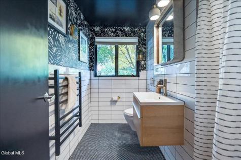 1202 Hedgewood Lane Niskayuna NY 12309