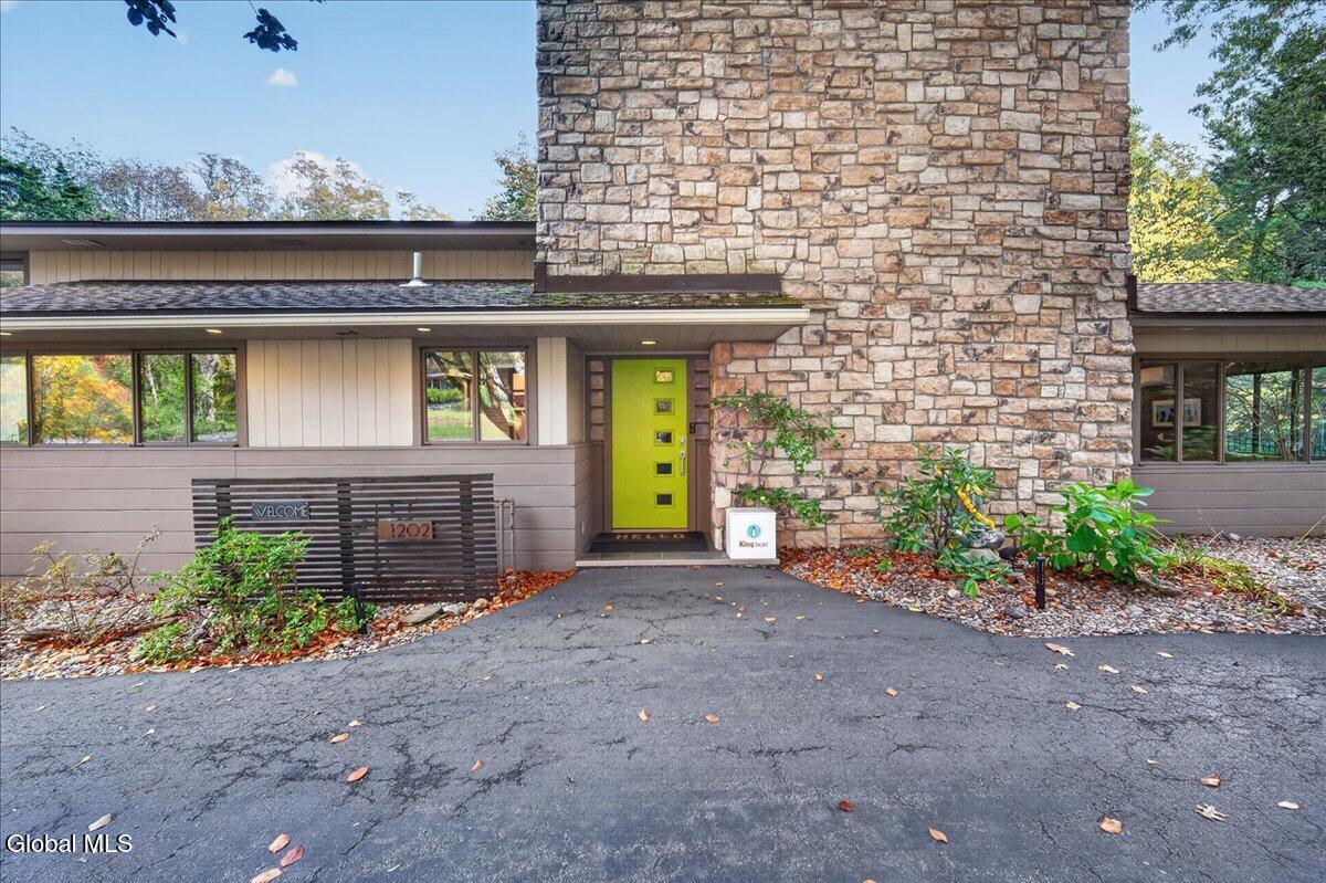 1202 Hedgewood Lane Niskayuna NY 12309