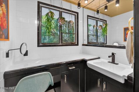 1202 Hedgewood Lane Niskayuna NY 12309