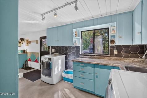 1202 Hedgewood Lane Niskayuna NY 12309