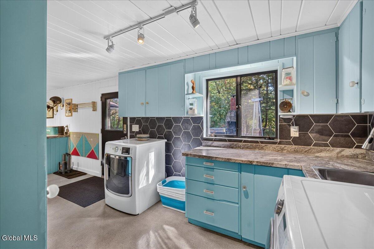 1202 Hedgewood Lane Niskayuna NY 12309