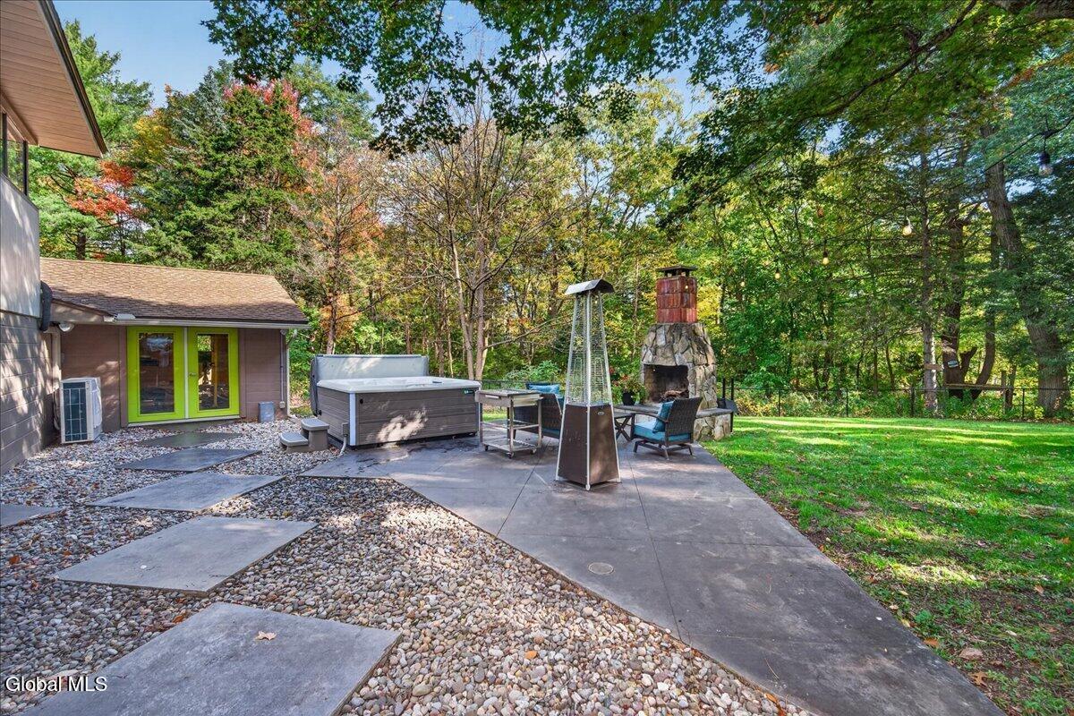 1202 Hedgewood Lane Niskayuna NY 12309