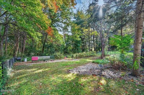 1202 Hedgewood Lane Niskayuna NY 12309