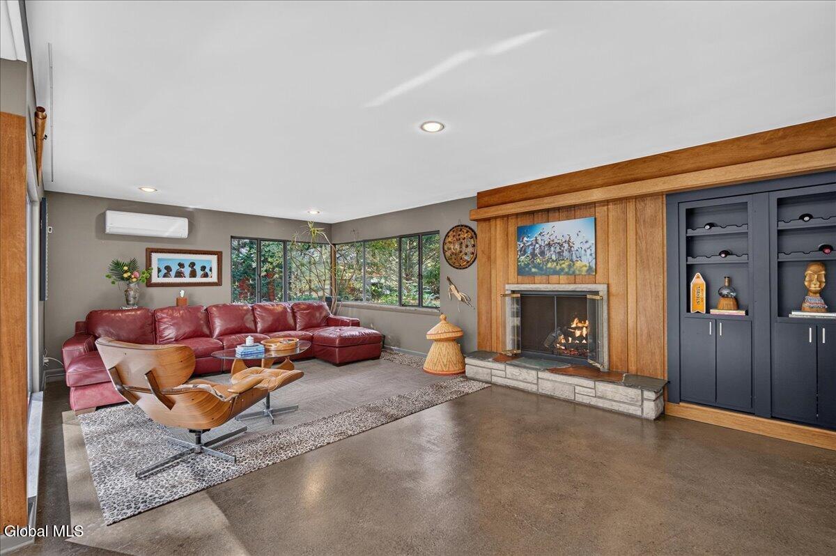 1202 Hedgewood Lane Niskayuna NY 12309