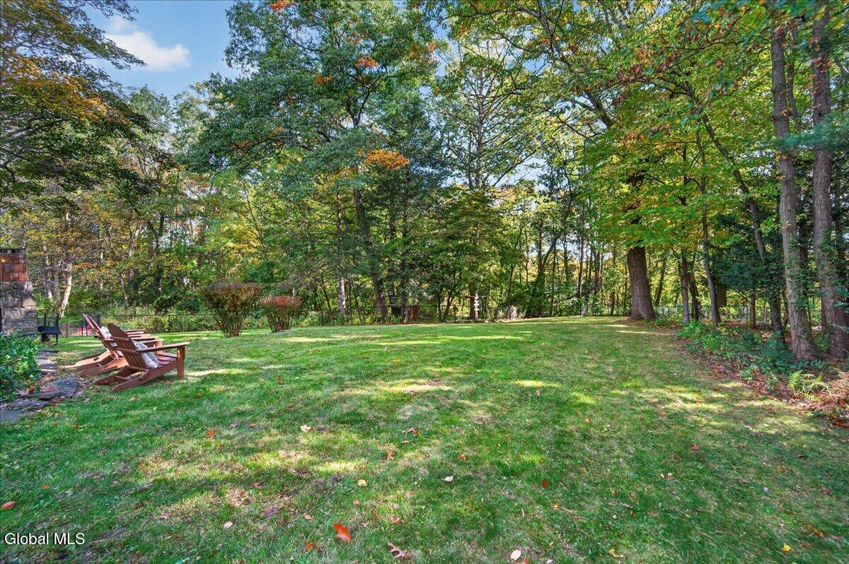 1202 Hedgewood Lane Niskayuna NY 12309