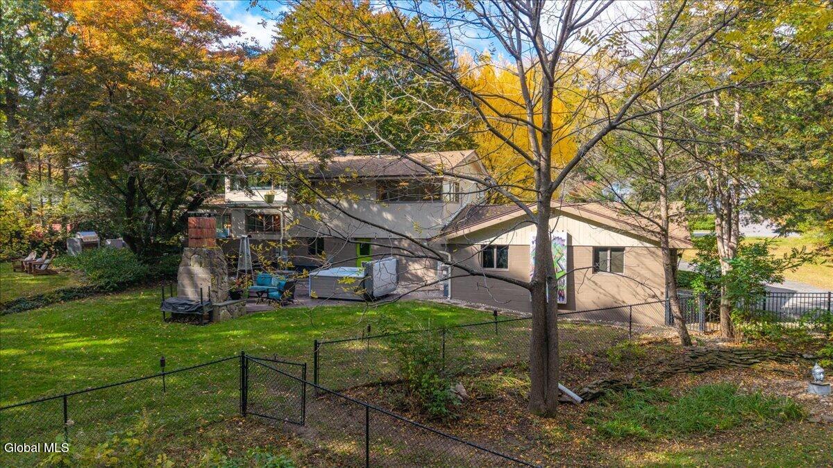 1202 Hedgewood Lane Niskayuna NY 12309
