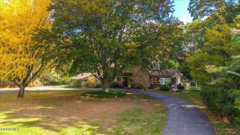 1202 Hedgewood Lane Niskayuna NY 12309