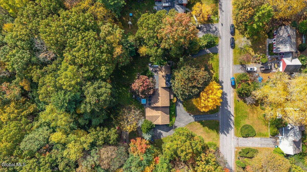 1202 Hedgewood Lane Niskayuna NY 12309