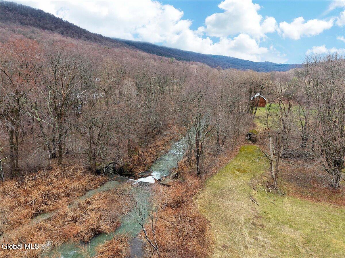 17459 Ny-22 Berlin NY 12022