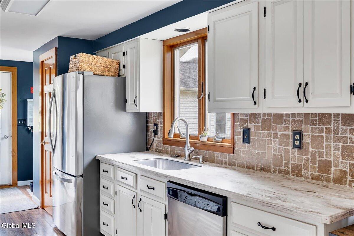 17459 Ny-22 Berlin NY 12022
